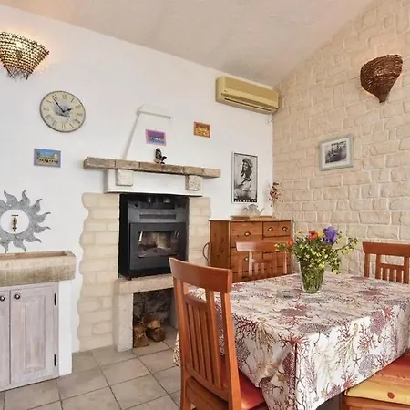 Casa de Férias House With A Parking Space Cove Zarace, Hvar - 23952 *