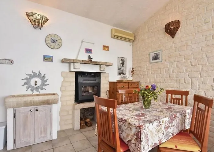 Casa de Férias House With A Parking Space Cove Zarace, Hvar - 23952 *